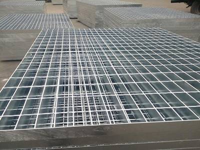 平台钢格板案例图片2